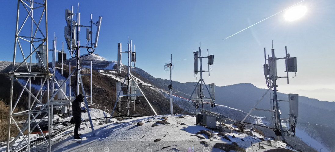Mast antena